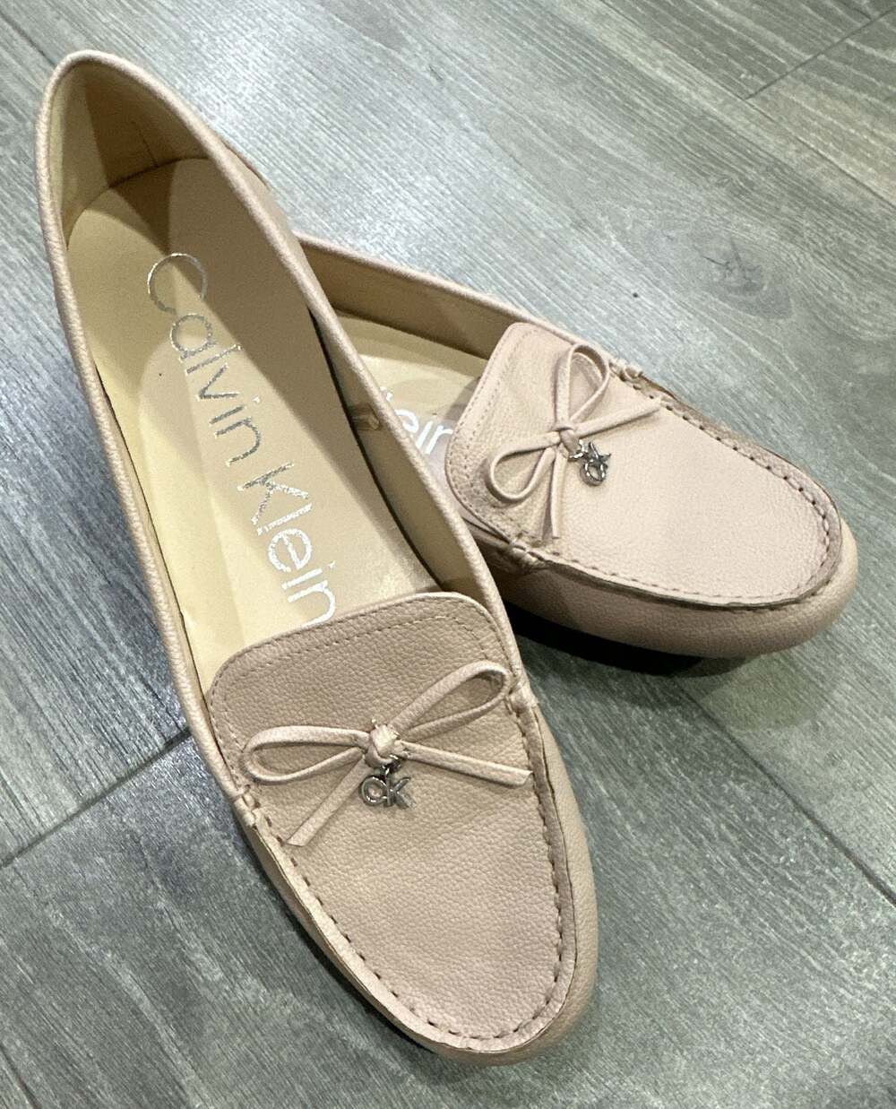 Calvin Klein Linca Beige Leather Bow Moccasin Driving Loafers